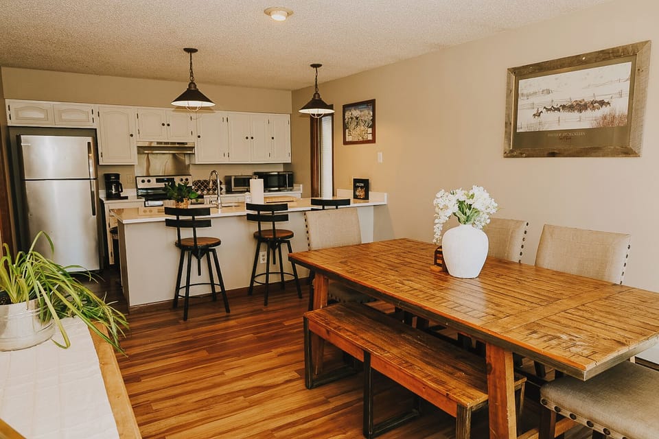 Open concept to encourage conversation while cooking for your family or friends