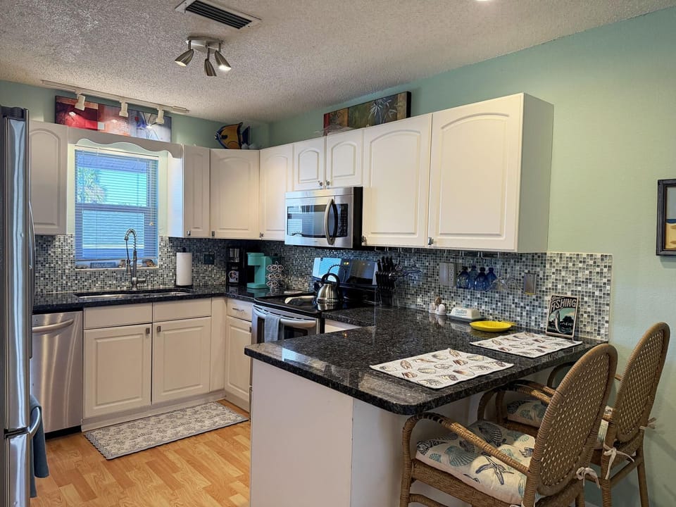 Sea Oats by the Bay – Pool, Beach & Boat Slips (5841)