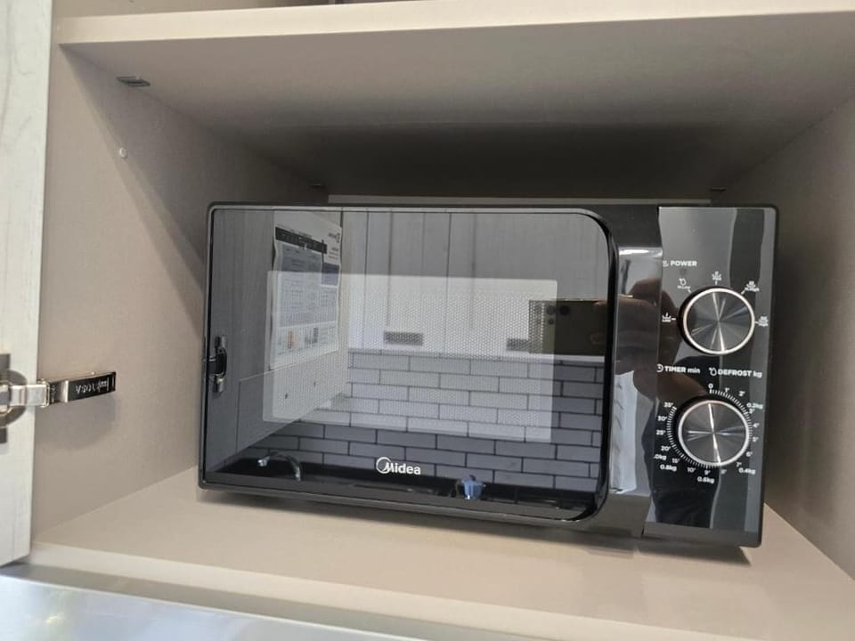 Luxury Duplex, City View | Microwave