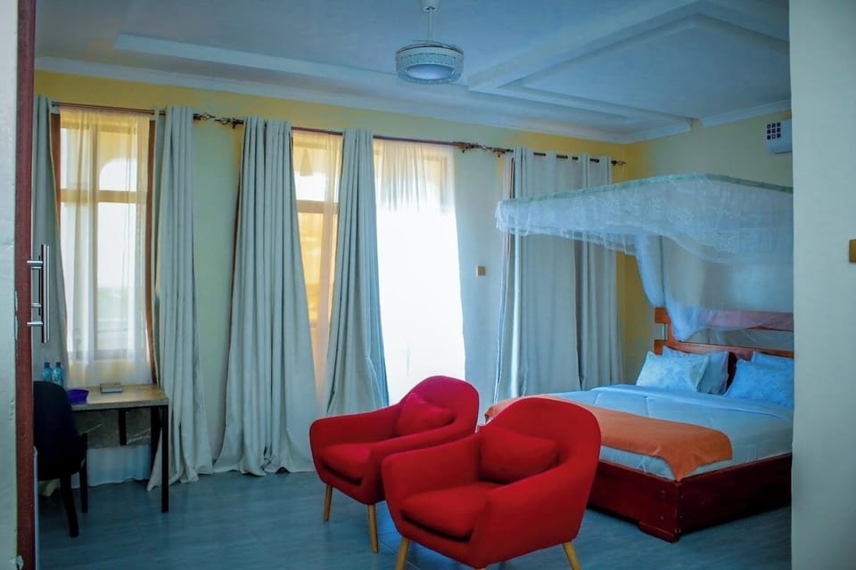 Deluxe Double Room, City View | WiFi (free), bed sheets