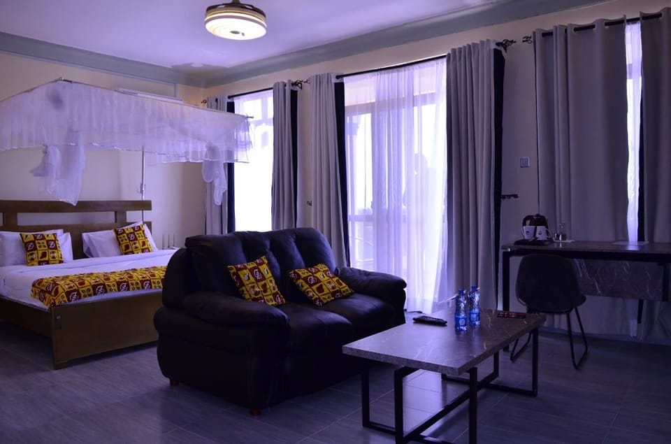 Deluxe Double Room, City View | WiFi (free), bed sheets