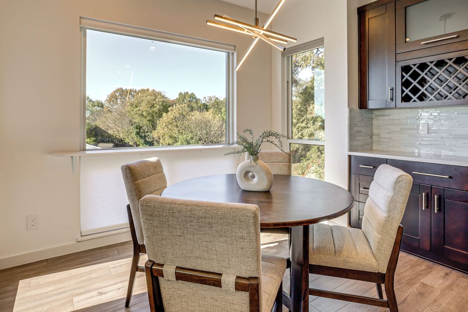 Dining Area | 1st Floor