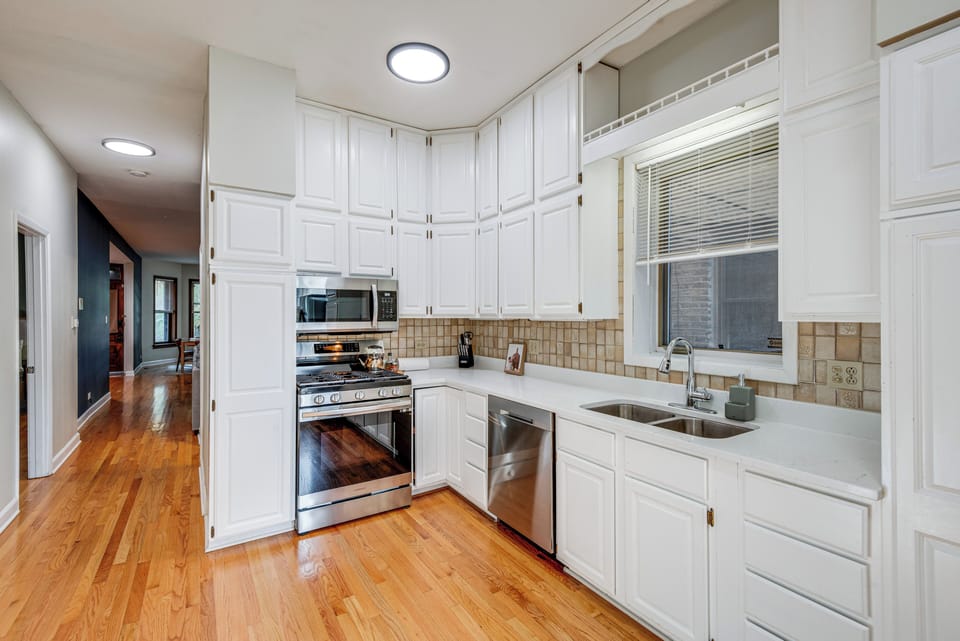 Kitchen | Main Floor | Dishware & Flatware
