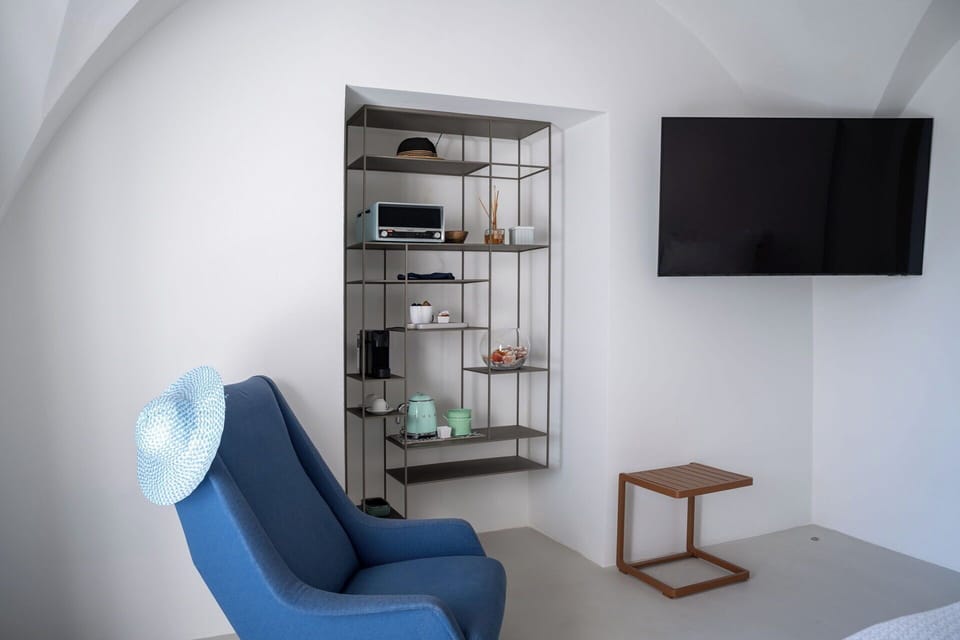 Autumn, Living Room, Spring, Summer
