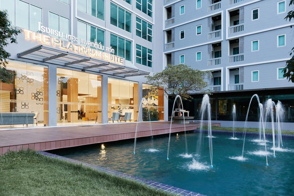 Holiday Home Swimming Pool