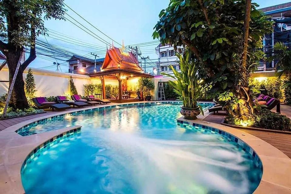 Holiday Home Swimming Pool