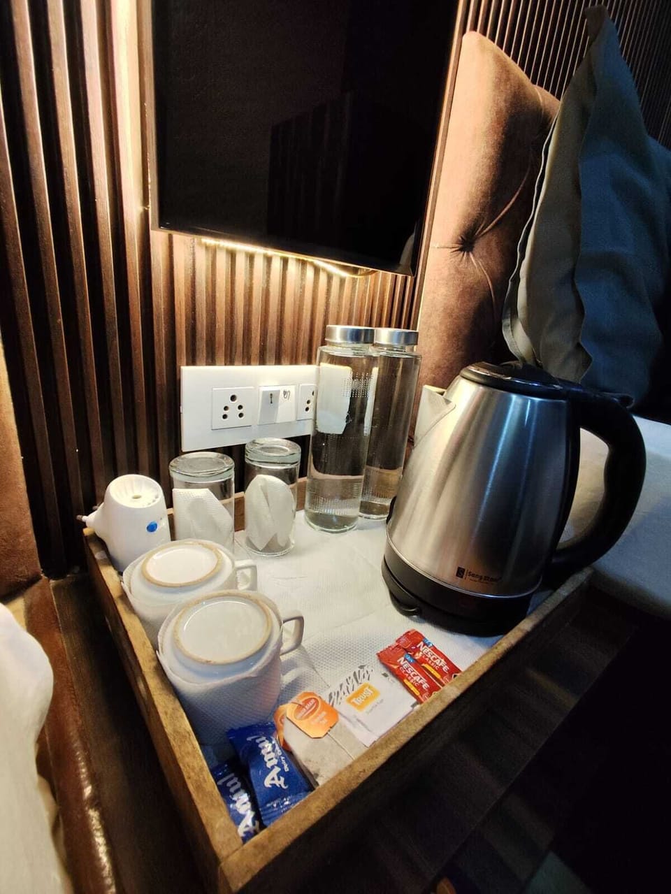 Deluxe Quadruple Room, Balcony | Coffee and/or coffee maker