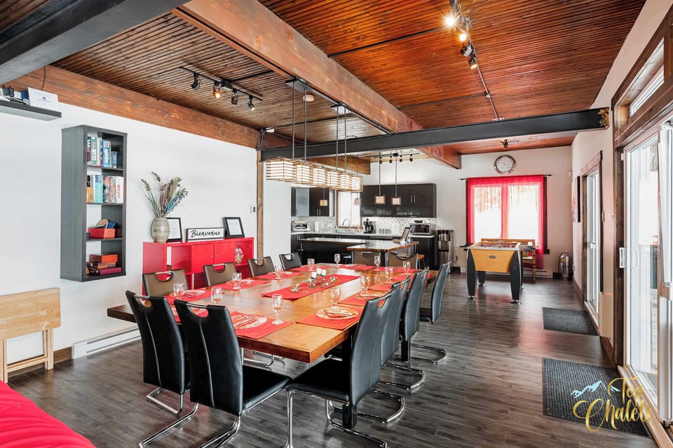 Dining room/salle a manger