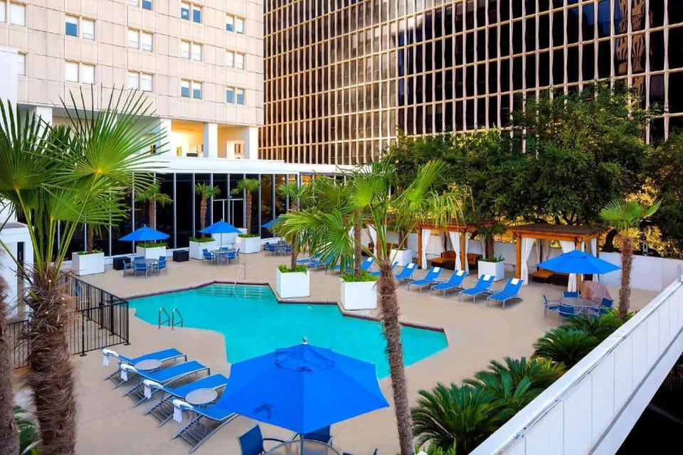 The Whitehall Houston Hotel - Outdoor Pool
