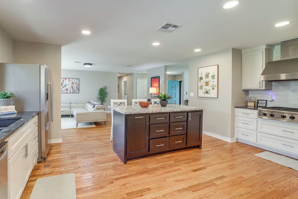House (3 Bedrooms) | Interior