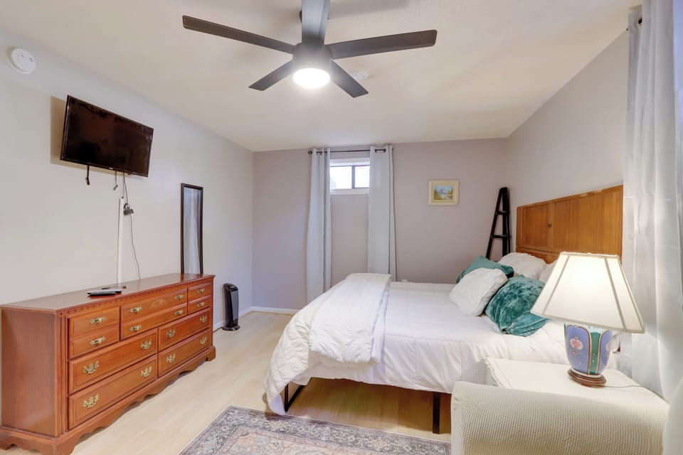 Apartment (1 Bedroom) | Interior