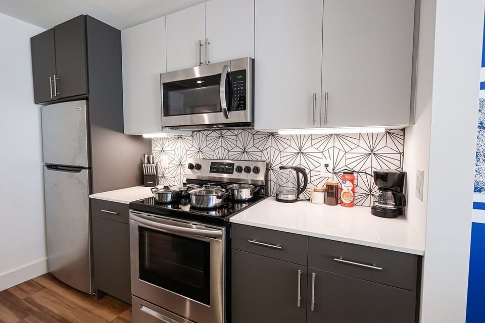 Our kitchen is thoughtfully designed and well-equipped, providing a functional space where you can unleash your culinary creativity.