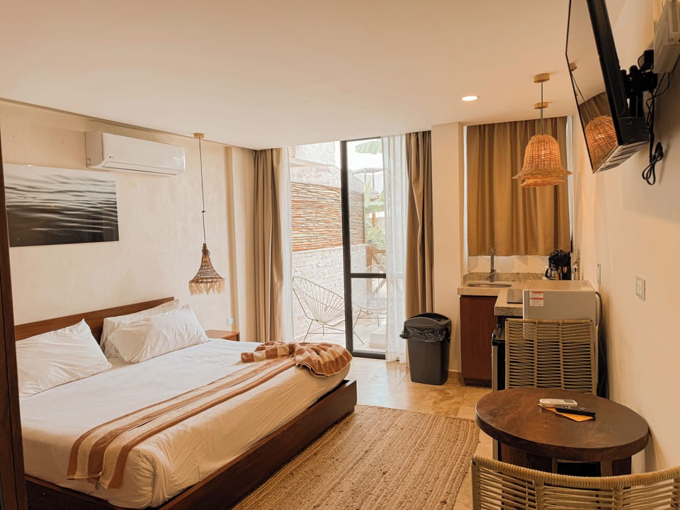 Comfort Studio Suite, Balcony, Garden View | Free WiFi