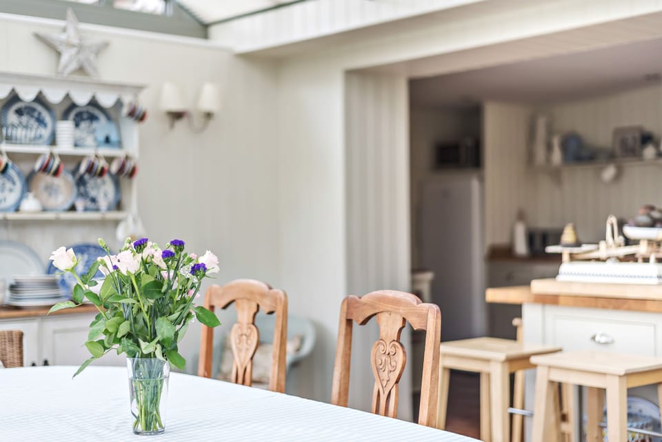 kitchen and garden room