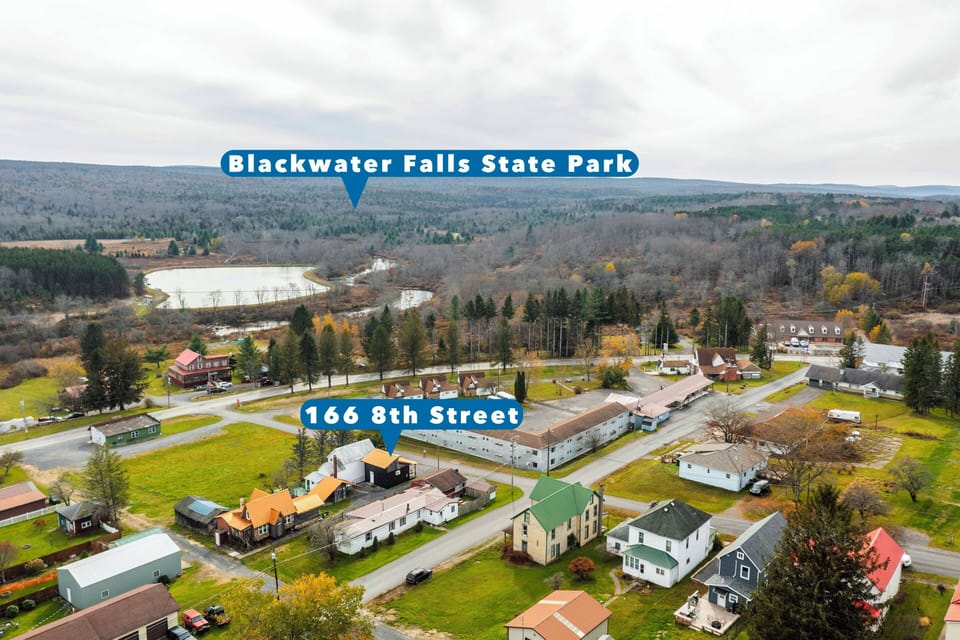 Overlook of Rental Location