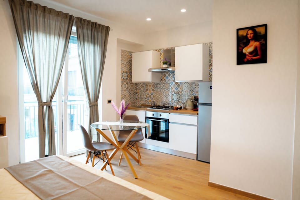 Premium Townhome, Balcony | Private kitchen | Fridge, oven, stovetop, espresso maker