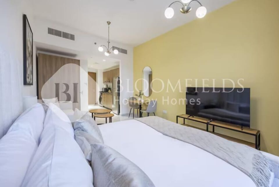 Basic Apartment | In-room safe, iron/ironing board, free WiFi