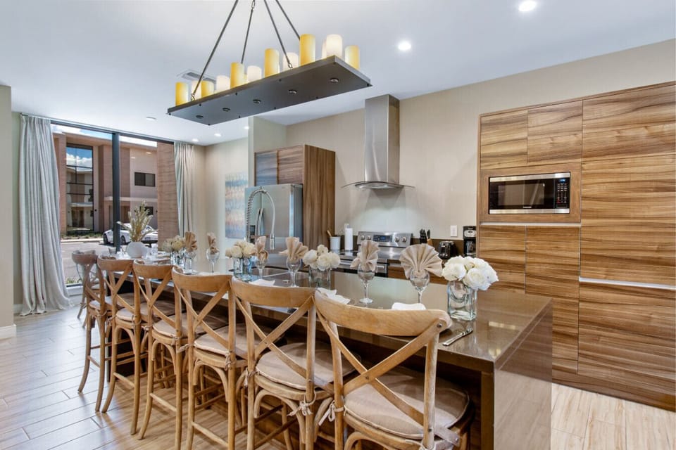 Kitchen area