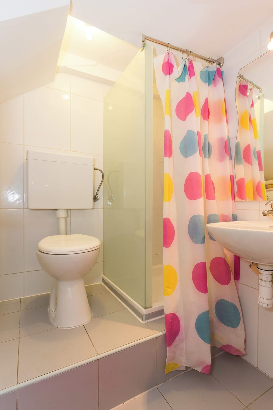 Studio | Bathroom