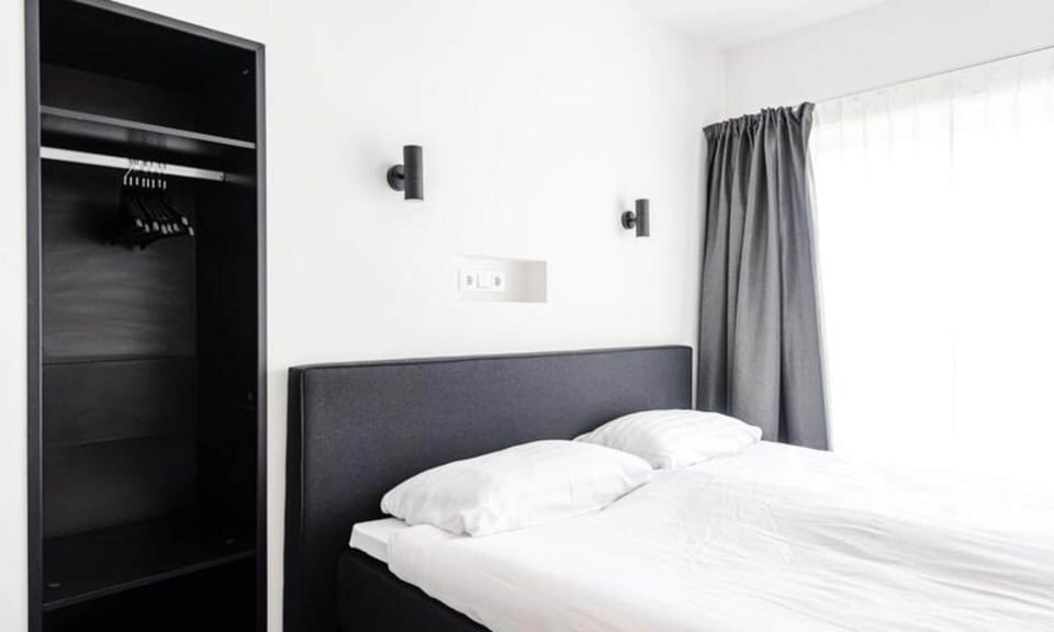 Apartment | 1 bedroom, bed sheets