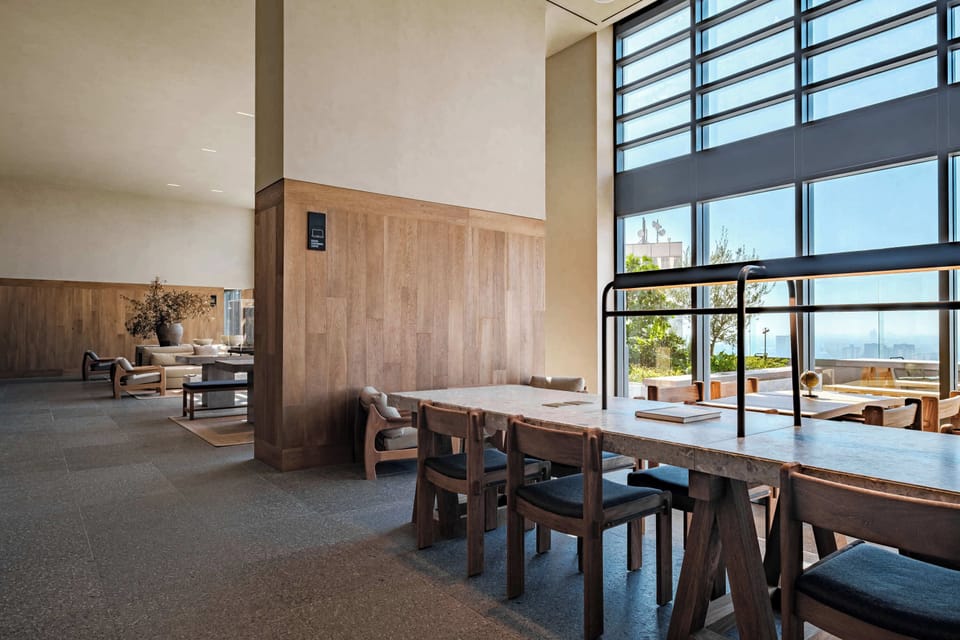 Studio, 1 Queen Bed, Kitchen, City View (Be Grand Reforma 3805) | Dining