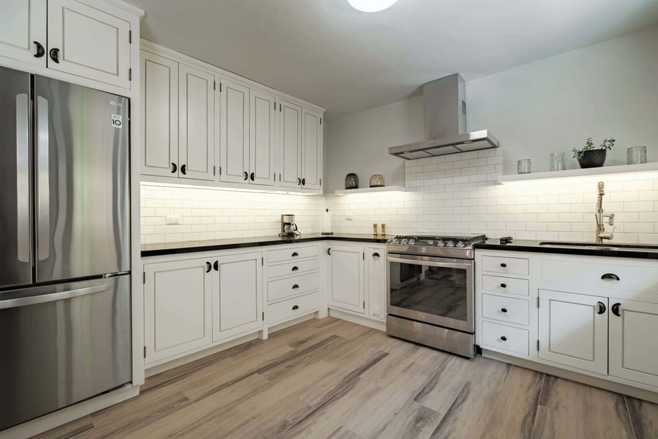House, Multiple Beds, Patio, City View (Montes de Oca 5) | Private kitchen | Electric kettle