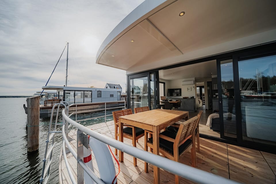 Mobile Home | Balcony