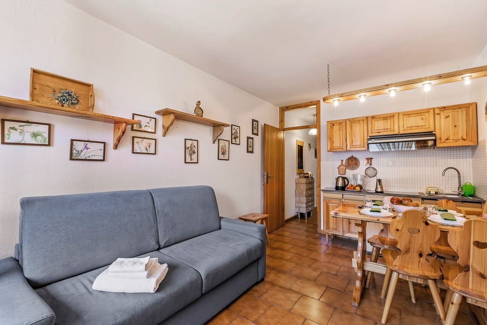 Living and dining room