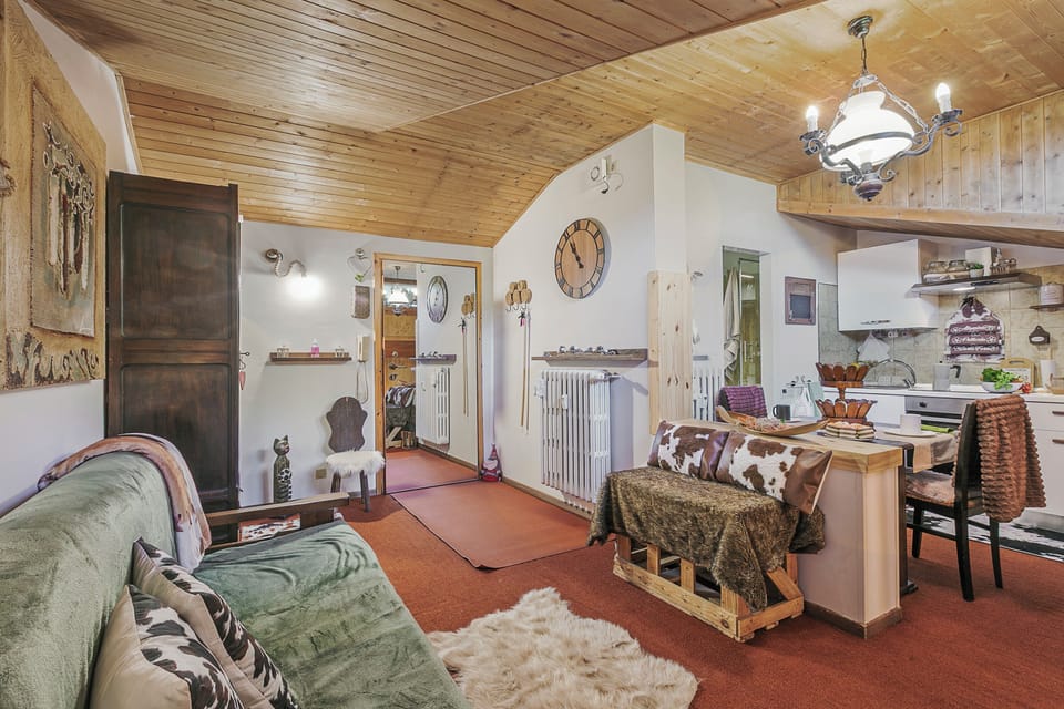 Living and dining room