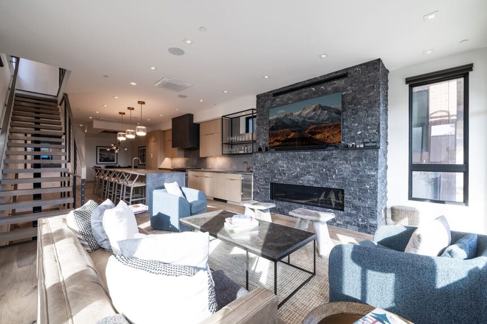 Luxury Living Room • Cozy Fireplace