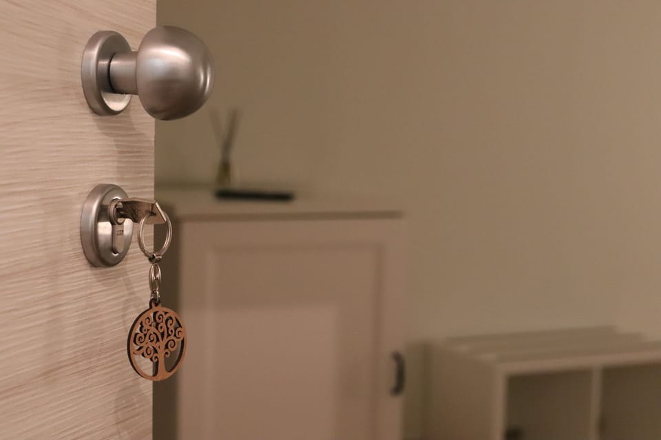 In-room safe, soundproofing, free WiFi