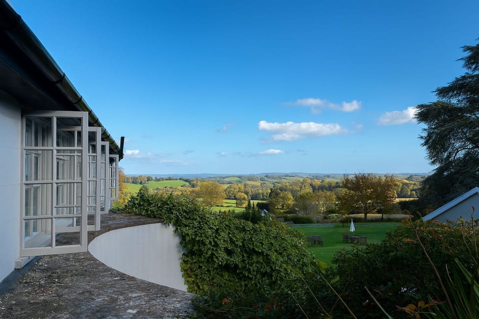 Views over Kenn Vlley