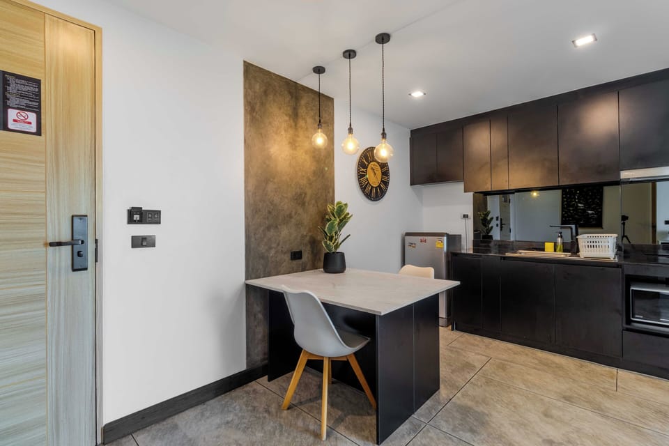 Apartment, Balcony | Private kitchen