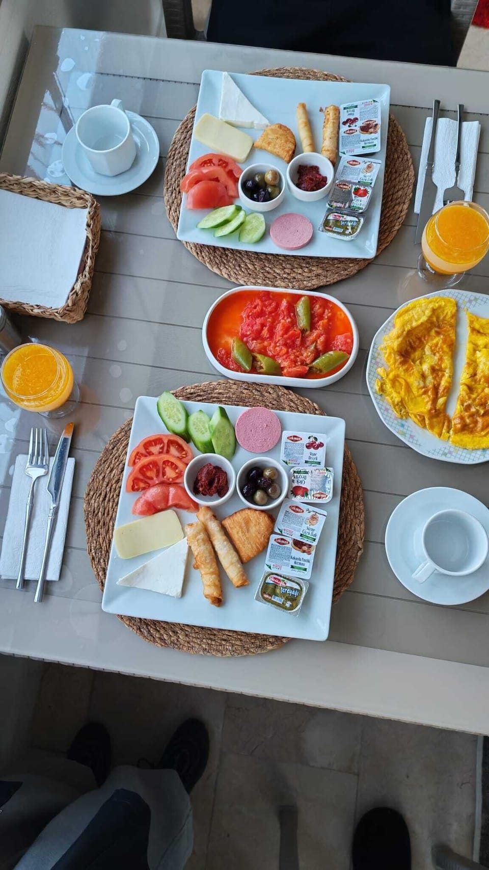 Breakfast meal