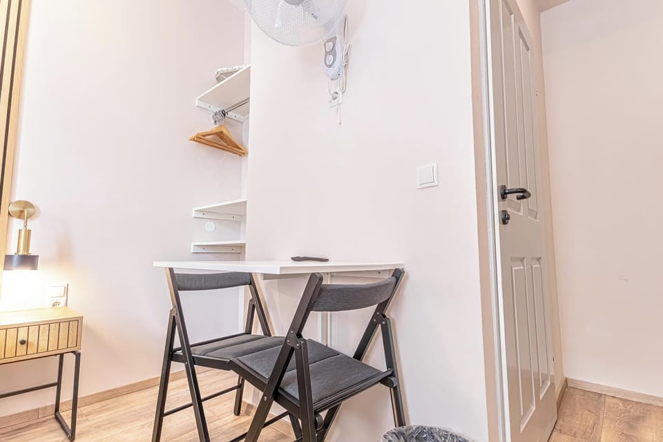 Basic Apartment | Iron/ironing board, free WiFi