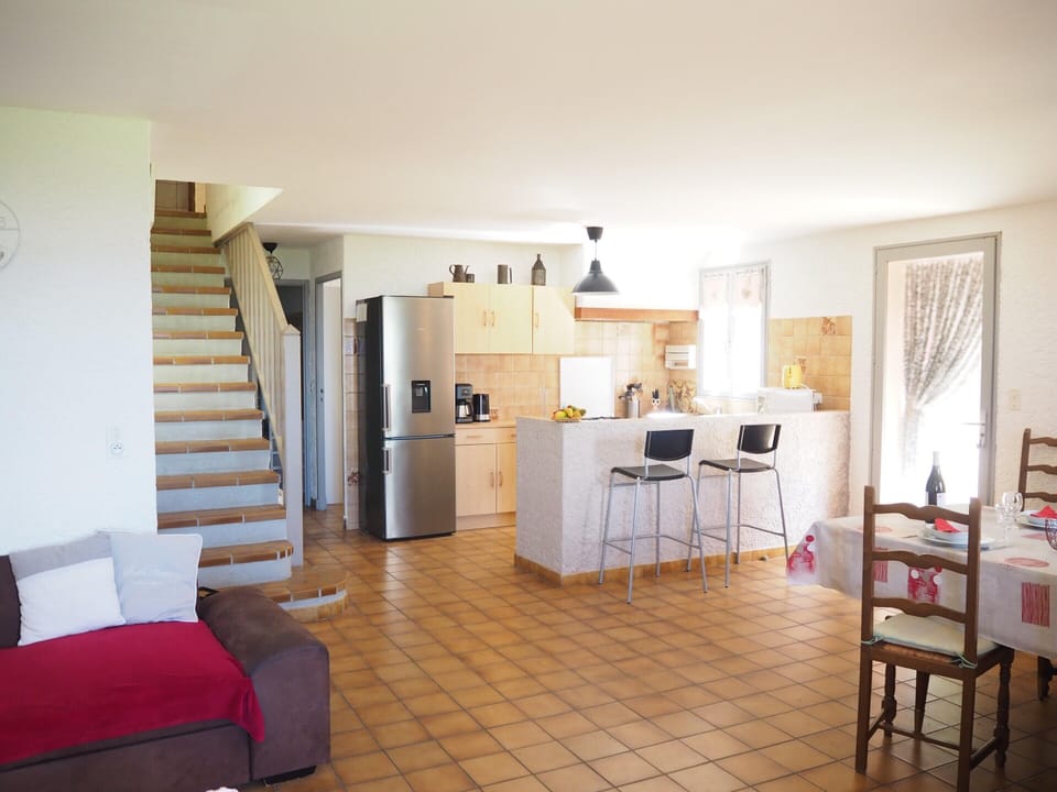 House | Private kitchen | Highchair