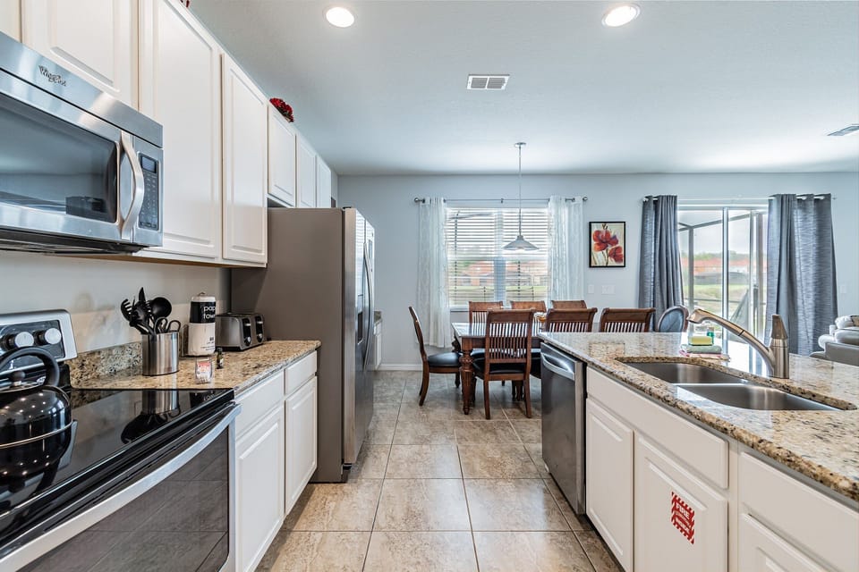 Kitchen or kitchenette