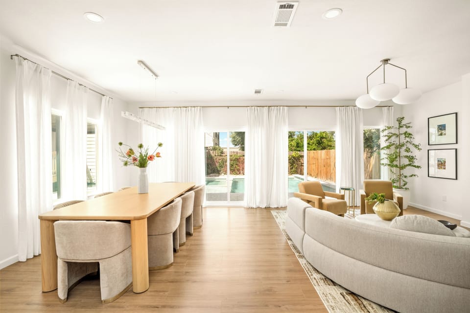 Your perfect lounge spot for conversation, comfort, and quiet moments.