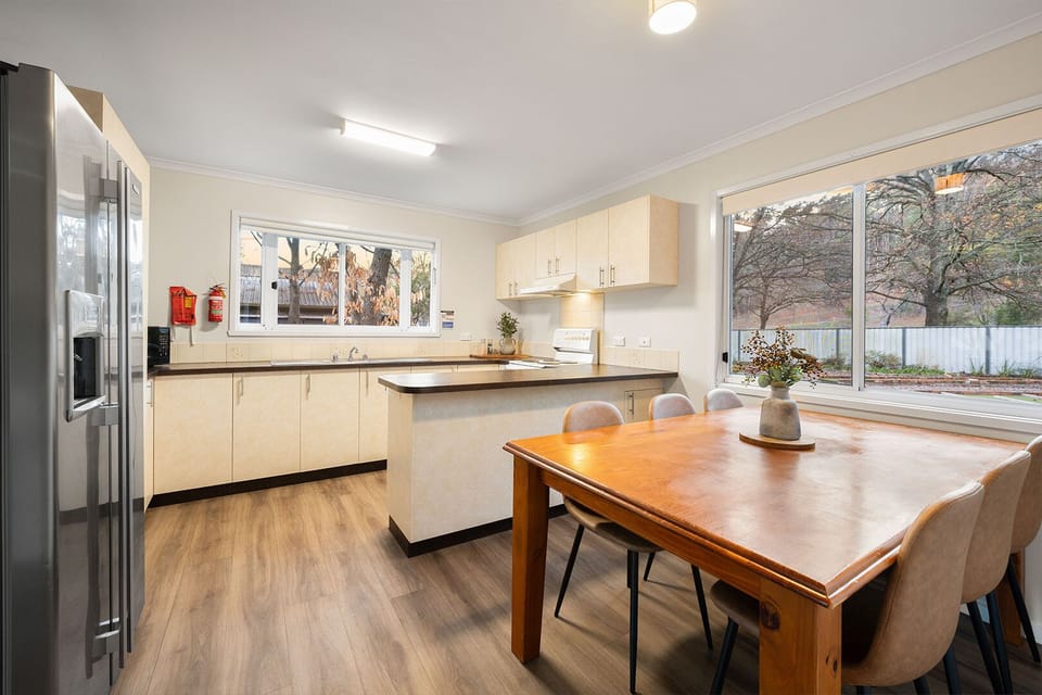 House, 3 Bedrooms | Living area | TV