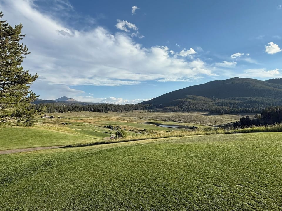 2 golf Courses are within a mile of the door. 