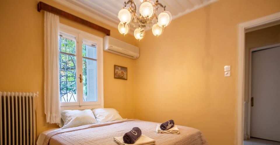 City House, 2 Bedrooms | Free WiFi