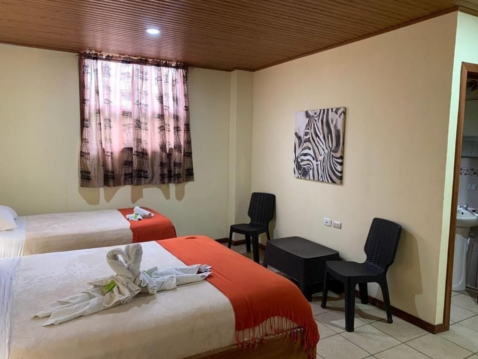 Economy Triple Room | Free WiFi