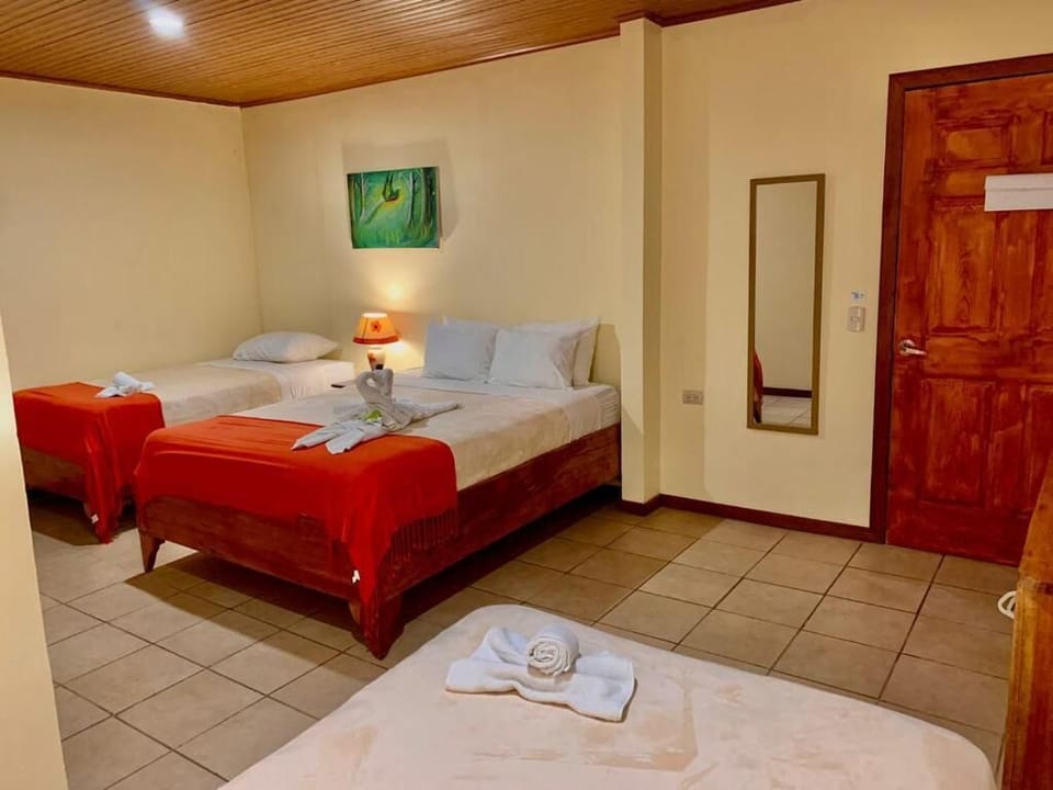 Family Quadruple Room | Free WiFi