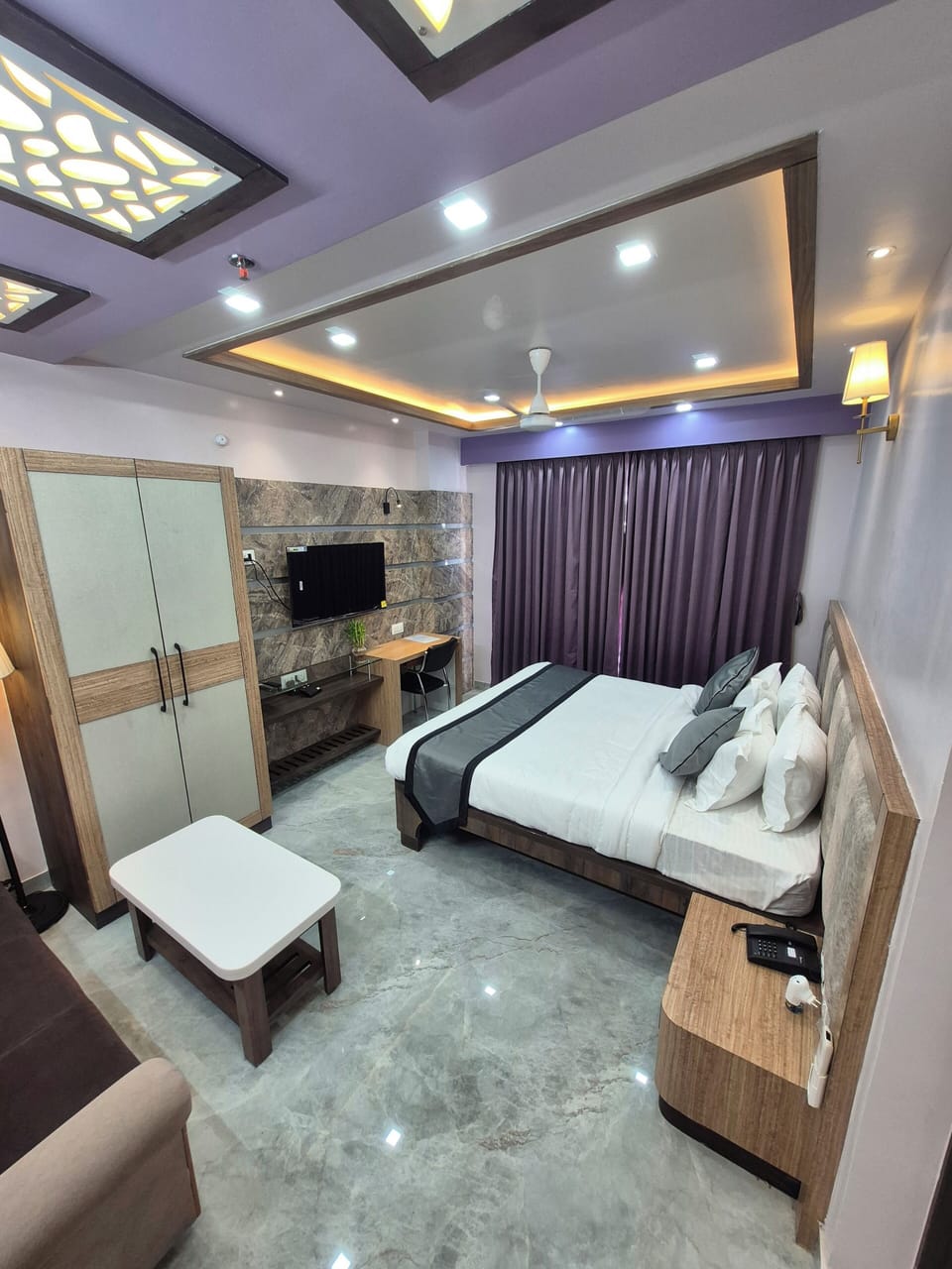Standard Room | Desk, laptop workspace, free WiFi