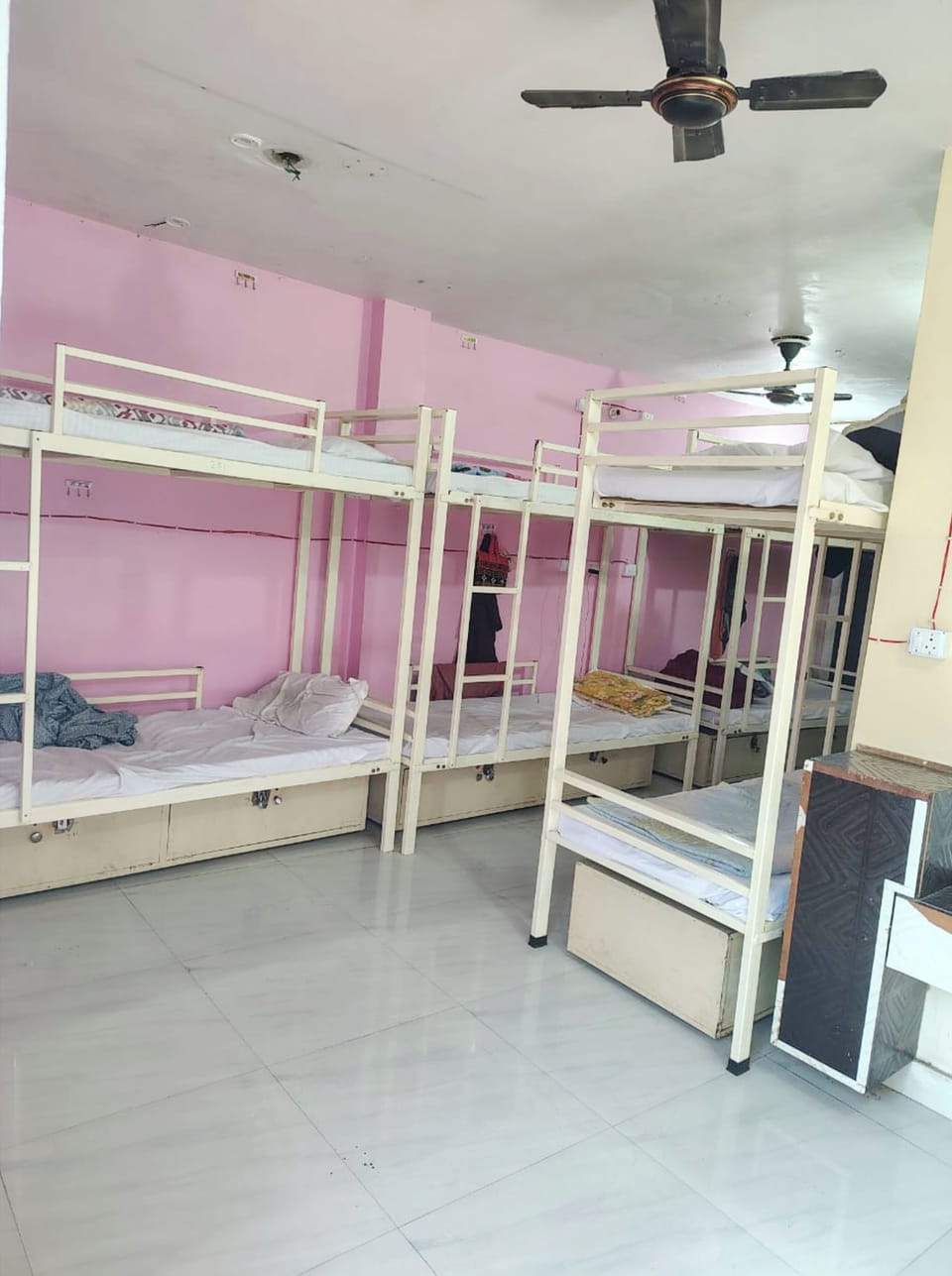 Shared Dormitory, Air conditioning | Hypo-allergenic bedding, soundproofing, free WiFi, bed sheets