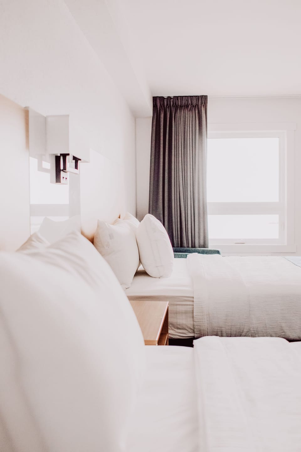 Premium bedding, pillowtop beds, minibar, desk