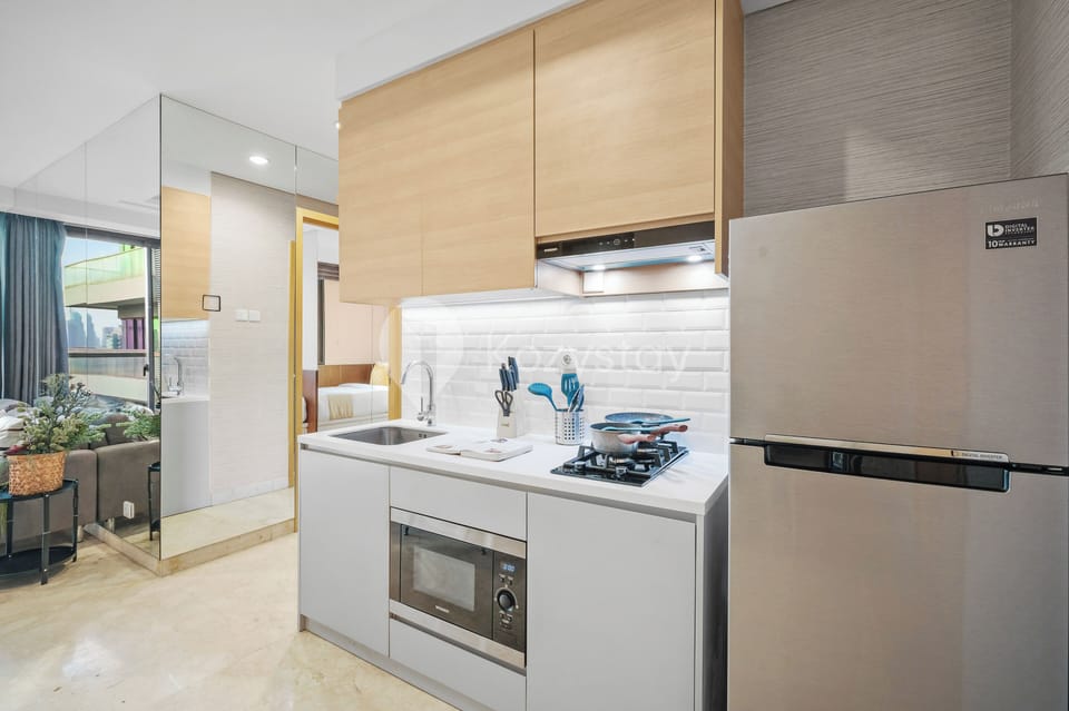 Apartment, 2 Bedrooms, City View | Private kitchen | Full-size fridge, microwave, stovetop, rice cooker