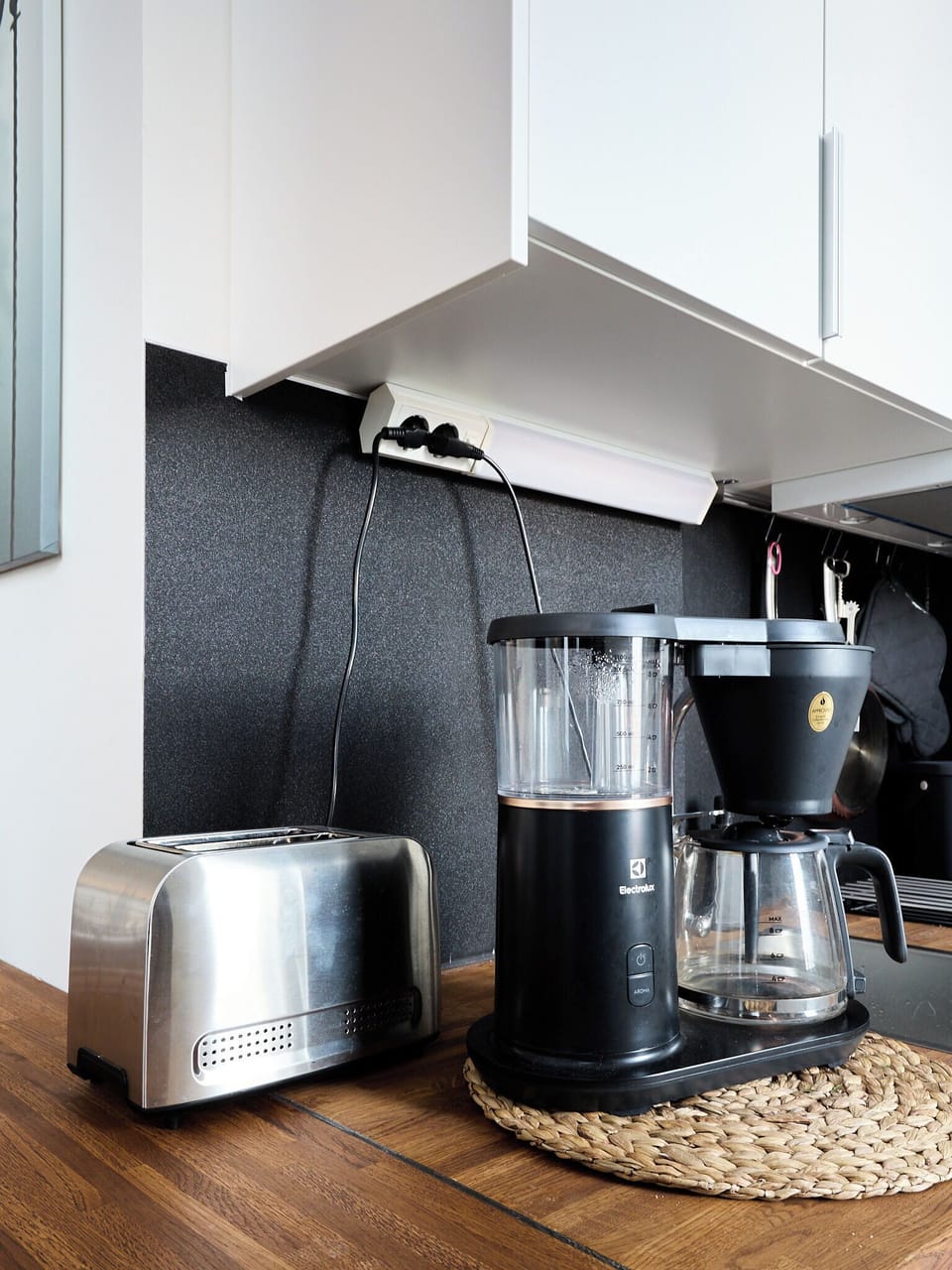 Apartment, City View | Coffee and/or coffee maker