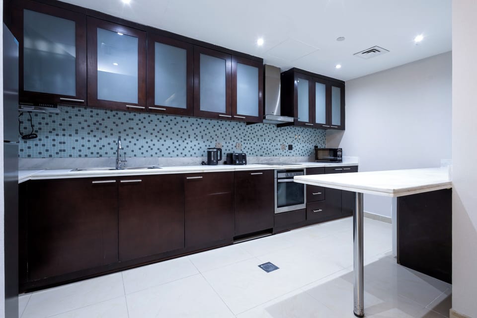 Apartment, Balcony, City View | Private kitchen