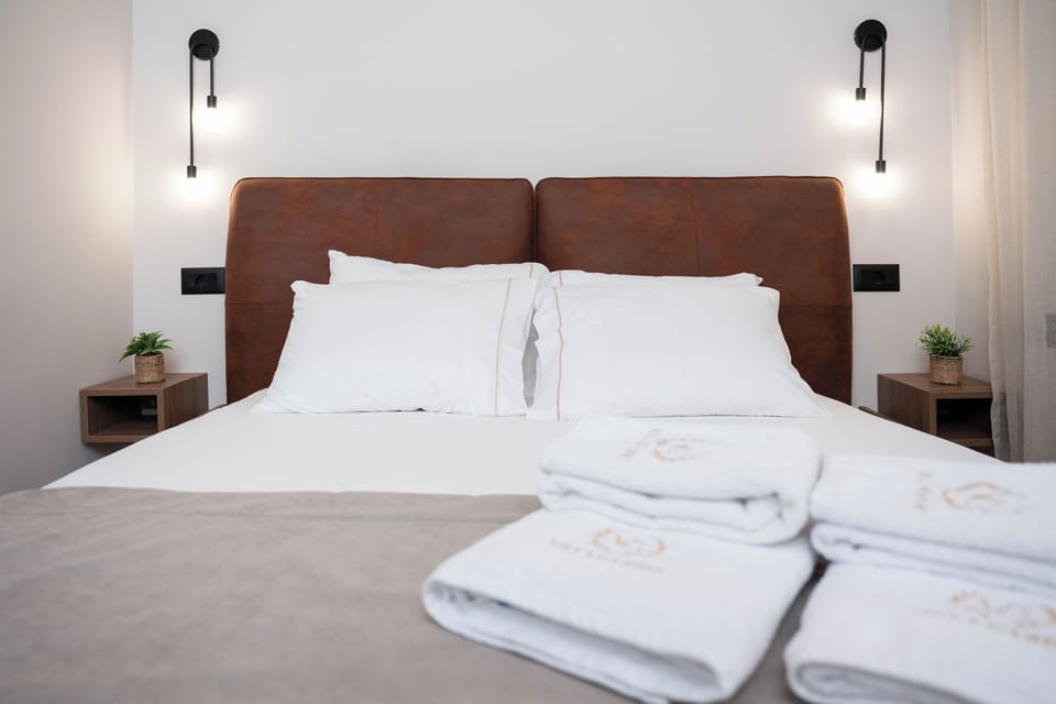 Deluxe Double Room | Free WiFi